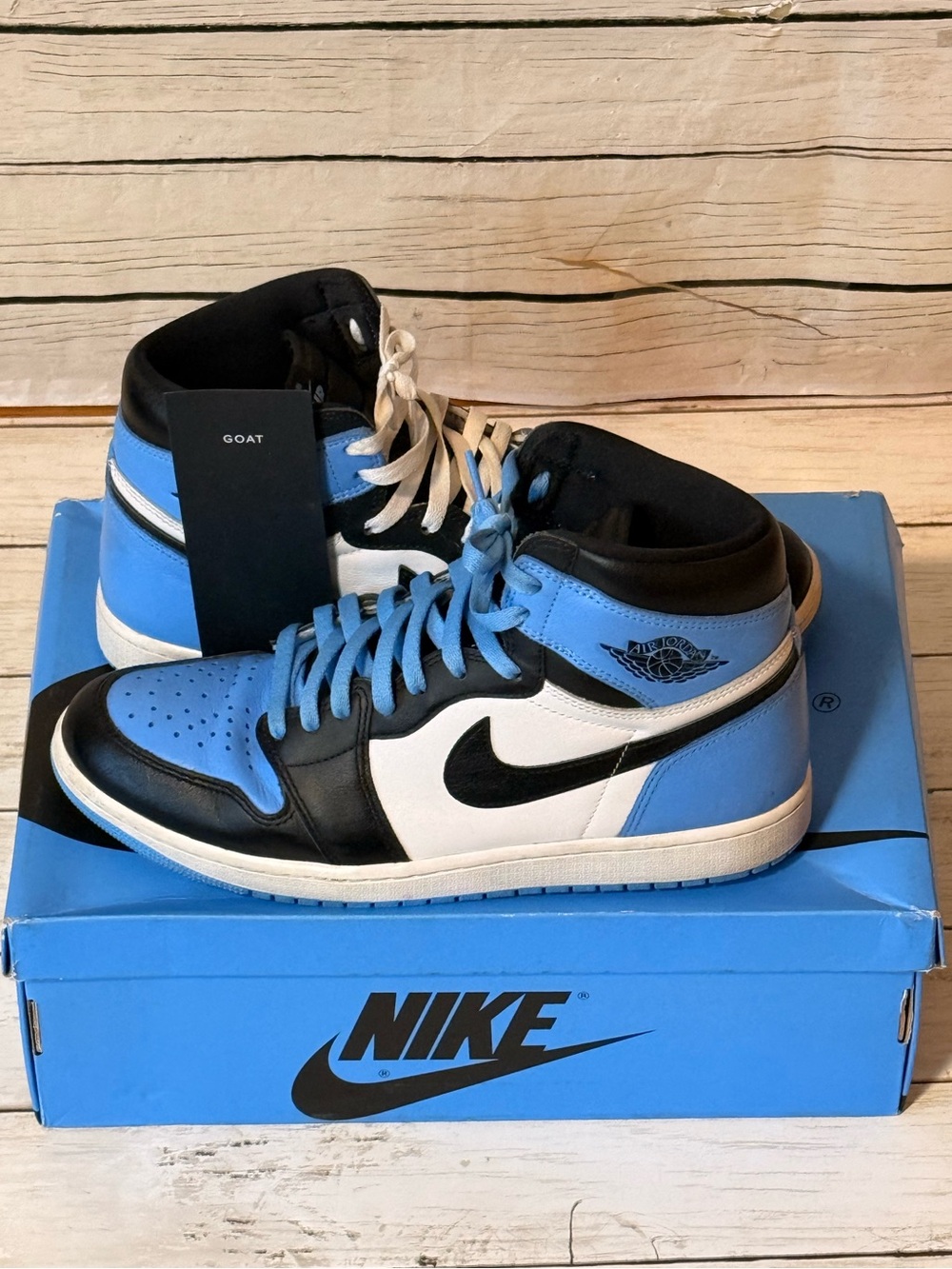 Nike Air Jordan 1 Retro High OG 'UNC Toe'