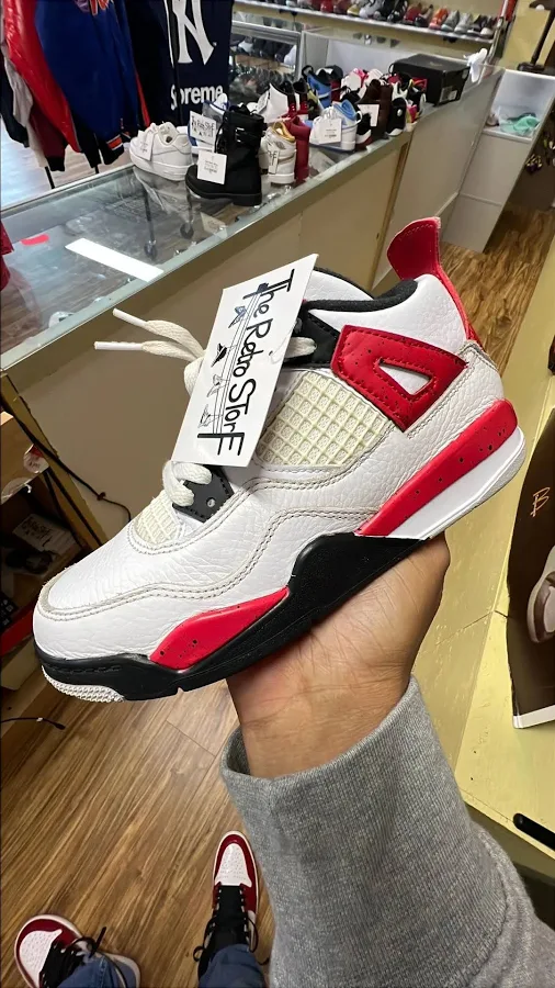 Jordan 4 Red cement sz 1.51