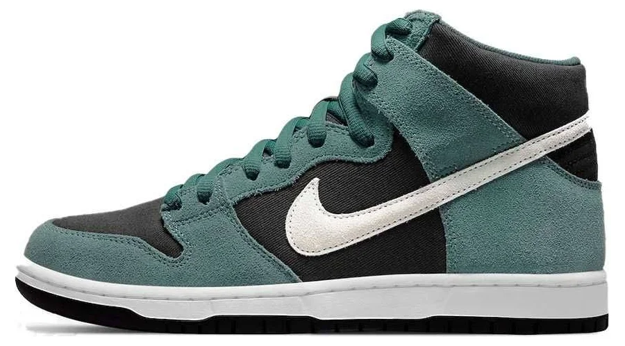 NIKE Men's SB Dunk High Pro Suede Sneakers