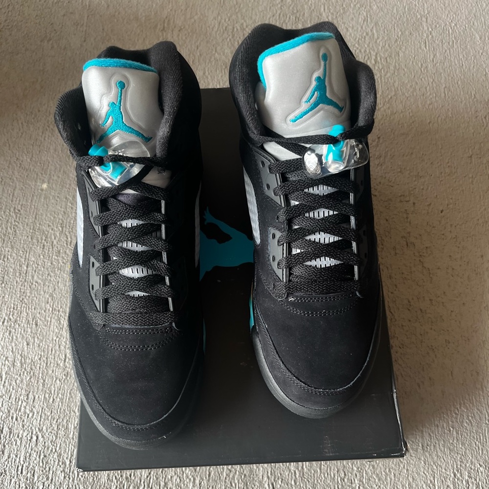 Jordan Aqua 5
