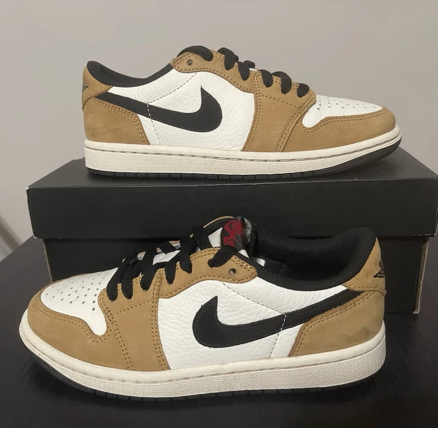 Jordan 1 Low Og Rookie Of The Year - 5.5y
