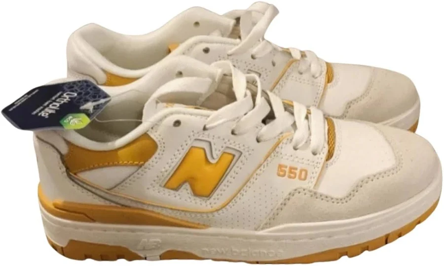 New Balance 550 Sea Salt Varsity Gold Leather Trainers 37 EU
