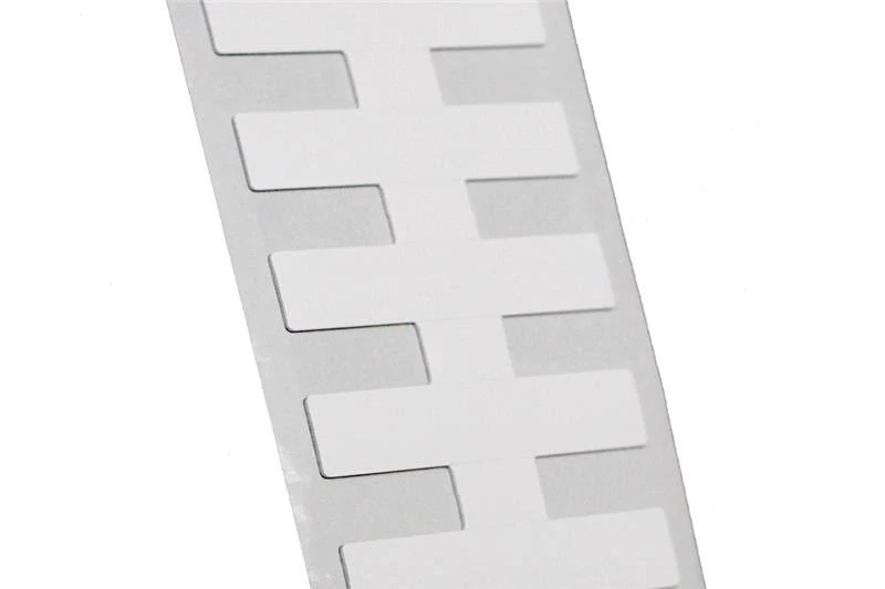 Omni-ID Ultrathin Passive UHF RFID label IQ 150