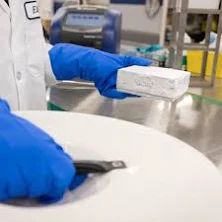 B33 Brady FreezerBondz Label