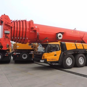 600 тонный вездеходный кран SAC6000 для огромной ветряной турбины