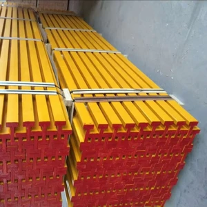 Конструкция опалубки Doka H20 желтая деревянная брусья для бетона