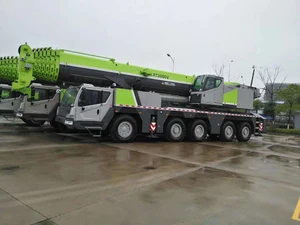 Высокопроизводительный мобильный кран ZAT2000V грузоподъемностью 200 тонн для установки ветряных турбин и крупных строительных площадок